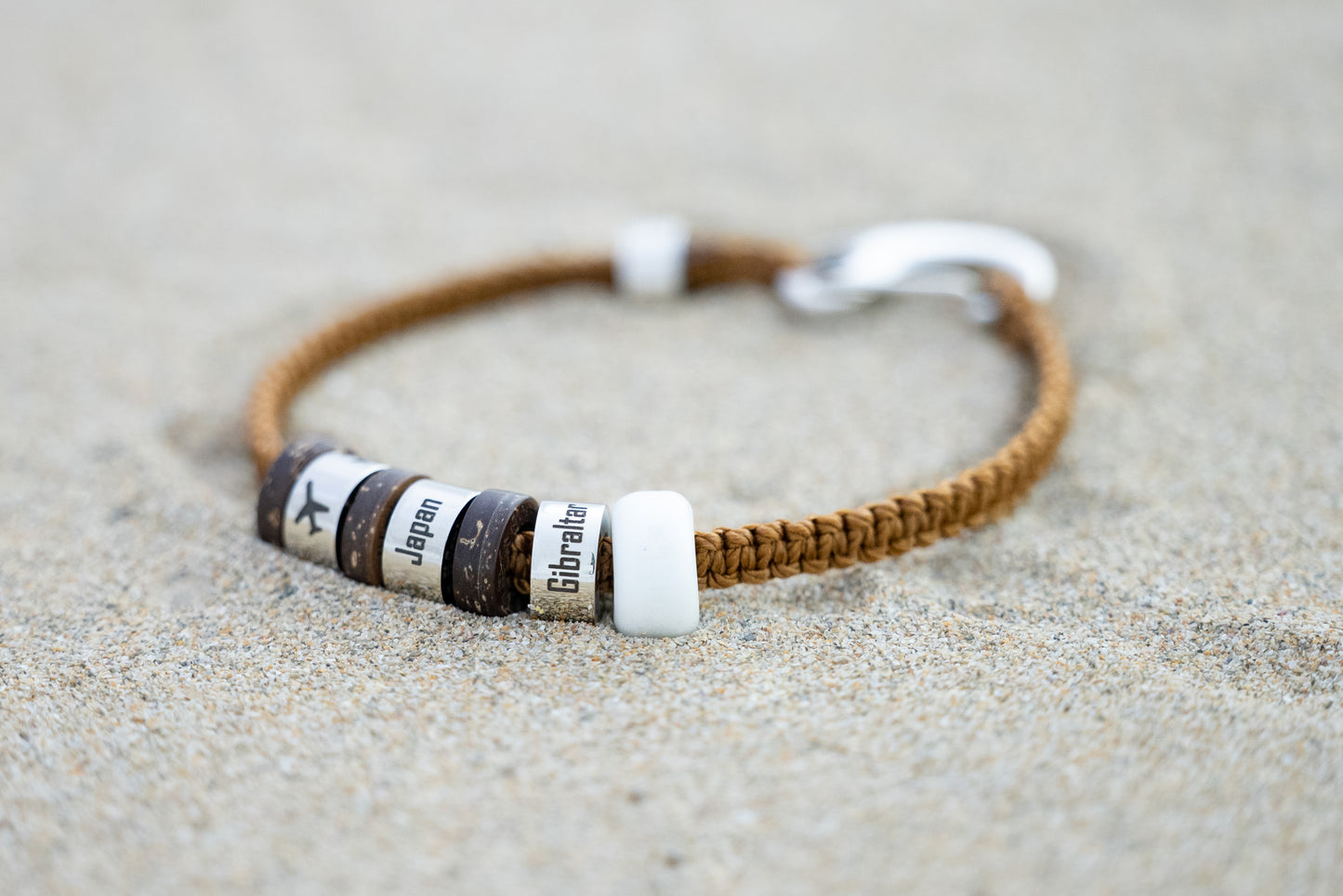 El Camino Travel Souvenir Memory Bracelet - Plane, Japan, Gibraltar, Polar Bear Steps Charms