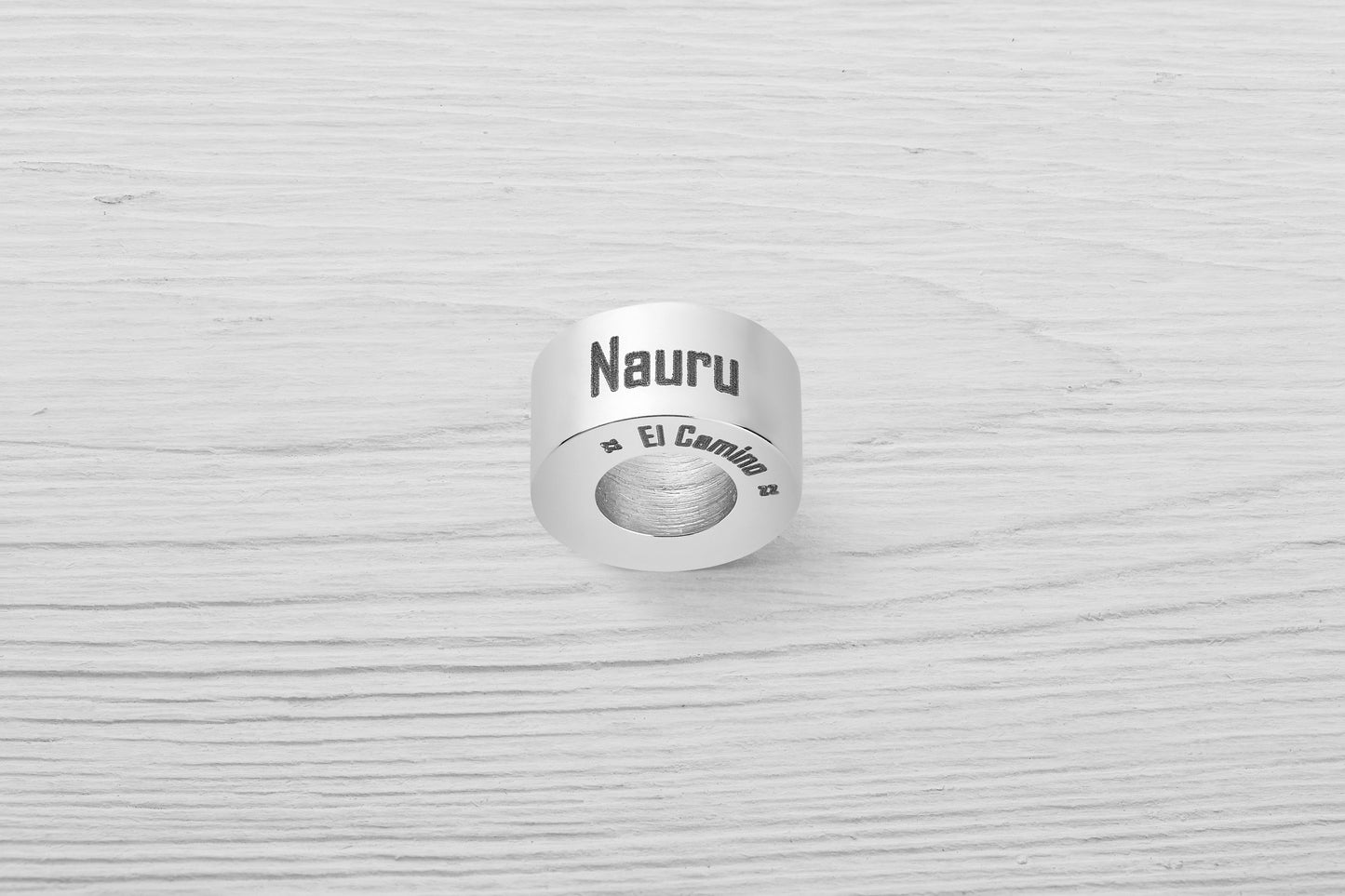 El Camino Nauru Country Step Travel Charm Bead
