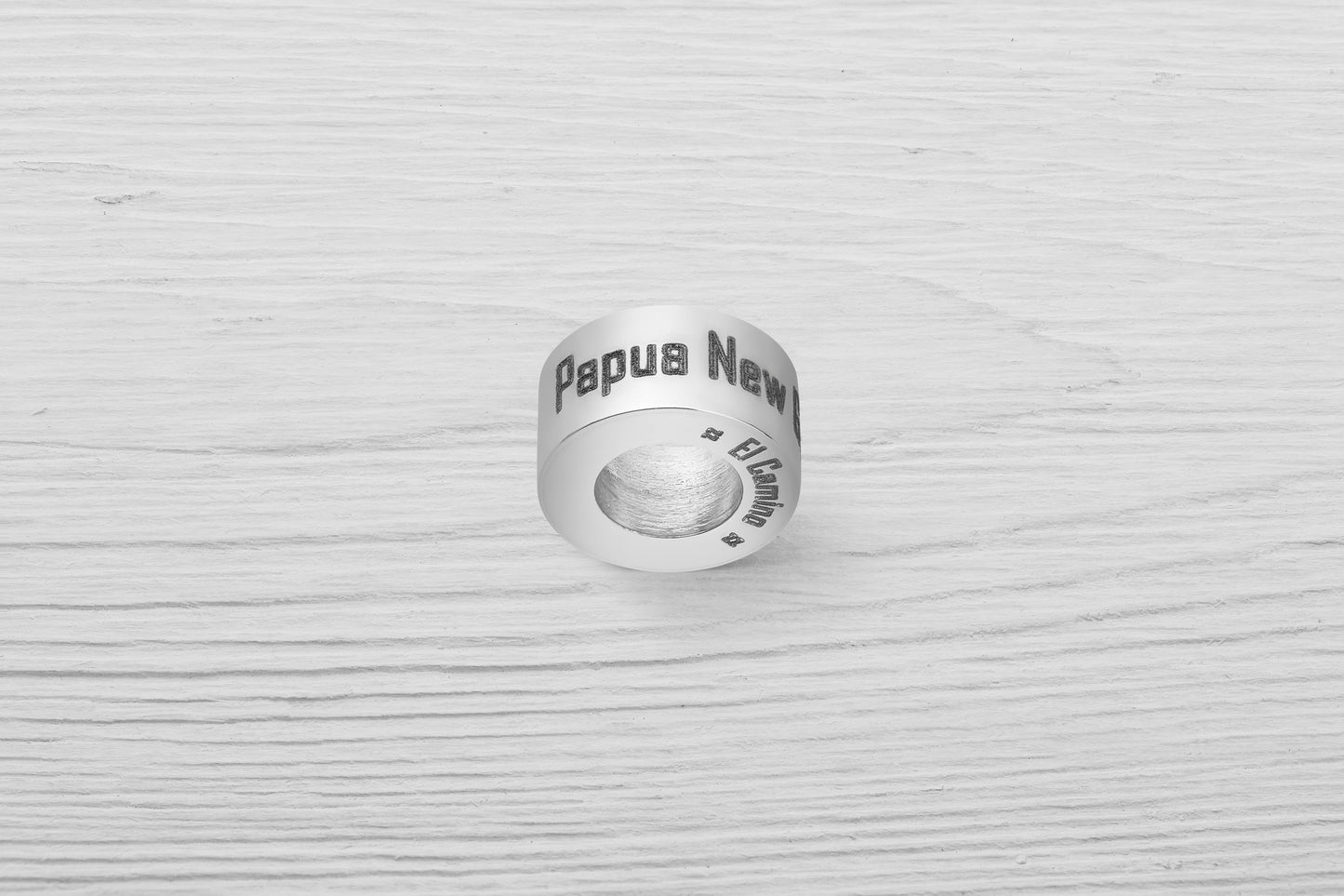 El Camino Papua New Guinea Country Step Travel Charm Bead