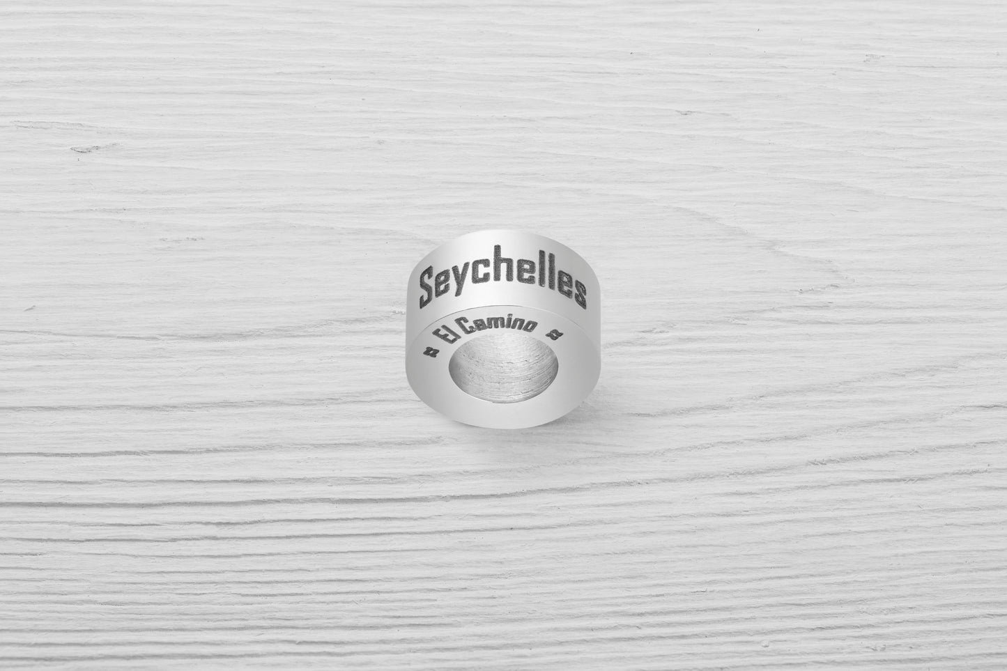 El Camino Seychelles Country Step Travel Charm Bead