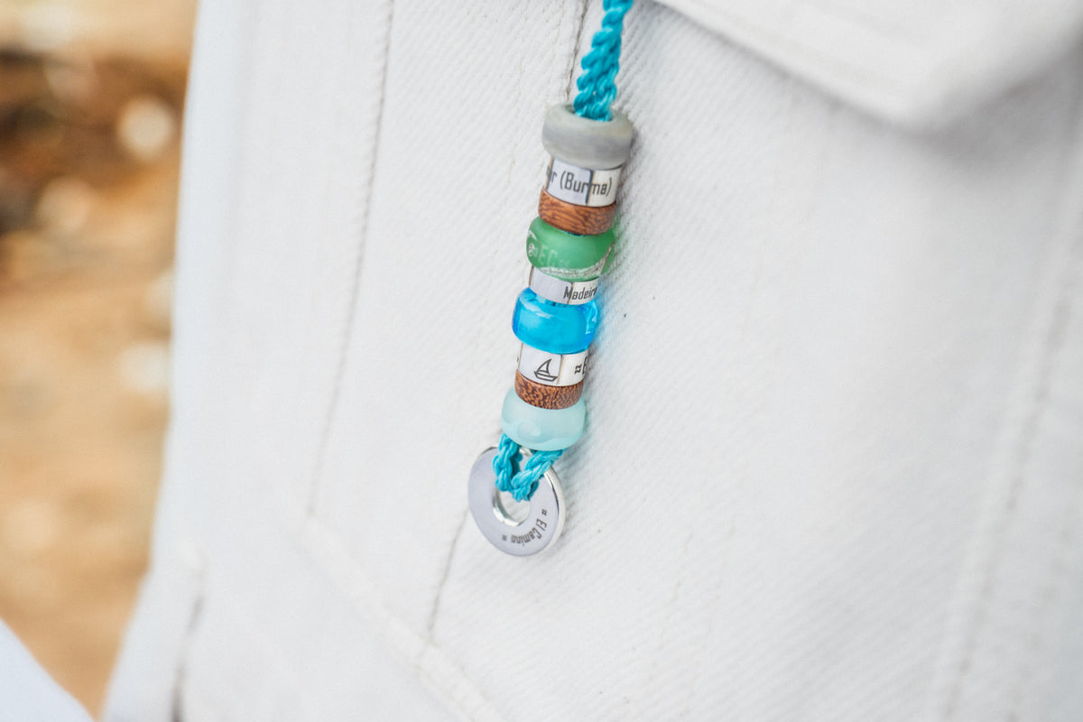 El Camino Necklace with Elephant, Myanmar, Caribbean, Madeira, Australia, Boat and North Sea charms Steps travel memory beads
