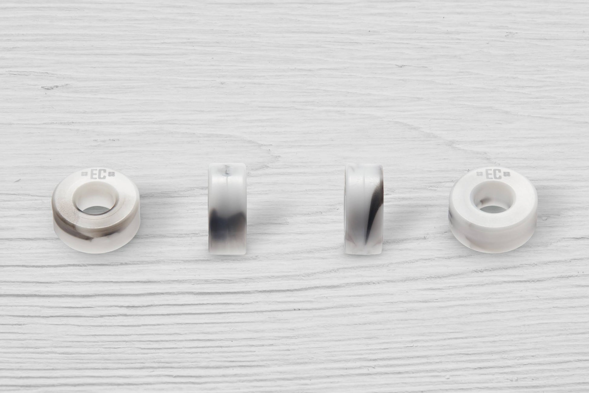El Camino Bracelets Arctic Grey Recycled Plastic Spacers
